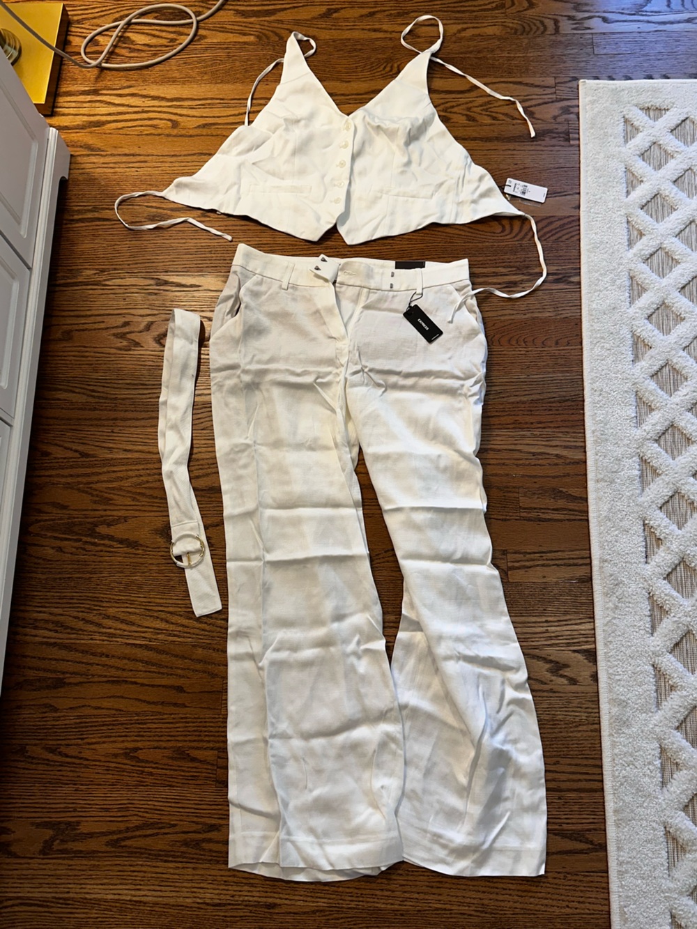 Express Cream High-Waist Linen-Blend Pants with Matching Belt